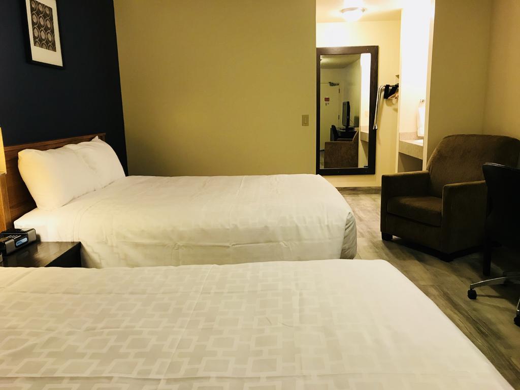 Empire Inn & Suites Penhold Eksteriør billede